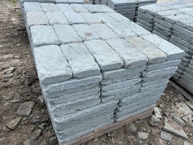Lot 33: 3 pallets 2" Assorted Tumbled Bluestone Patio Pavers 2